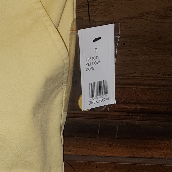 Girls shorts, Crown & Ivy, yellow, scalloped hem, adjustable waist, NWT 8 - Picture 9 of 9